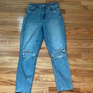 American Eagle Mom Jeans